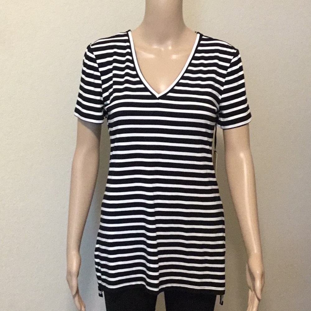 NWT! HALOGEN Tee*